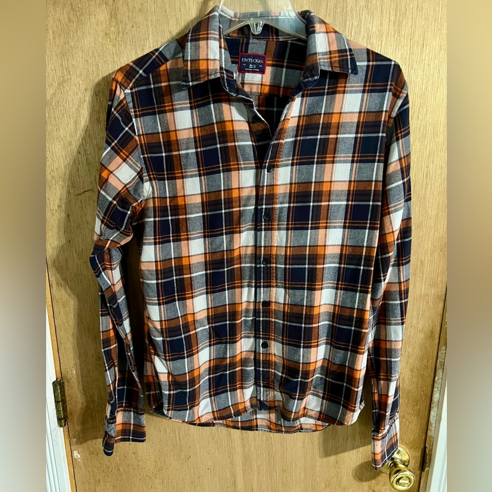 Untuckit Men’s Small Slim Fit Flannel Shirt